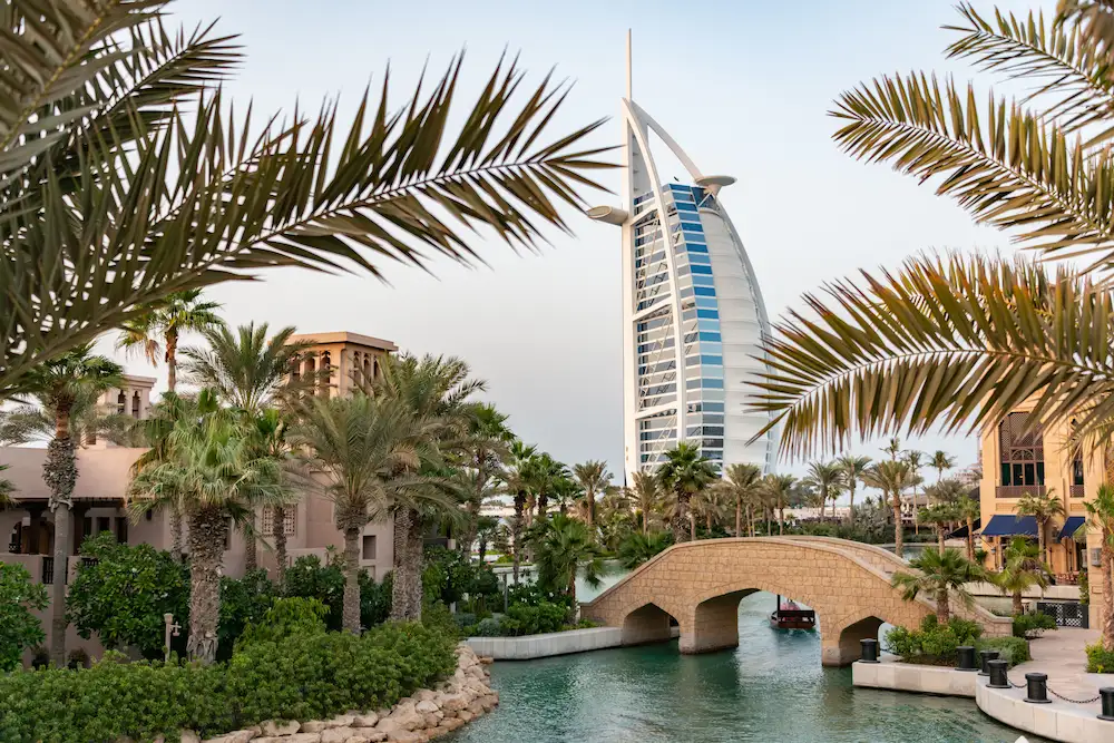 برج العرب في دبي، مسار سباق برج تو برج لنصف الماراثون 2027